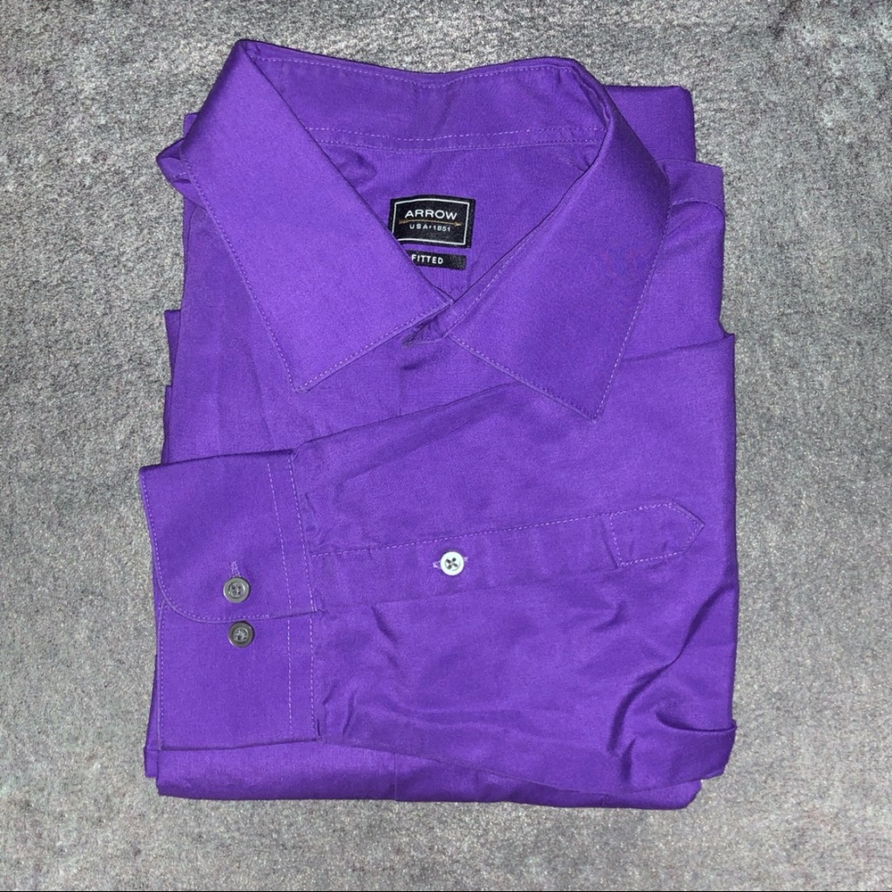 Purple men’s fitted dress shirt.